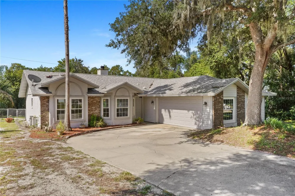515 CLOUDCROFT DRIVE Deltona, FL 32738