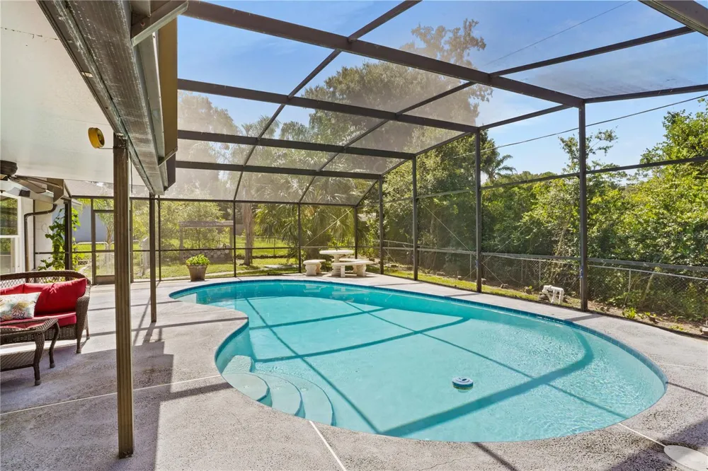 515 CLOUDCROFT DRIVE Deltona, FL 32738