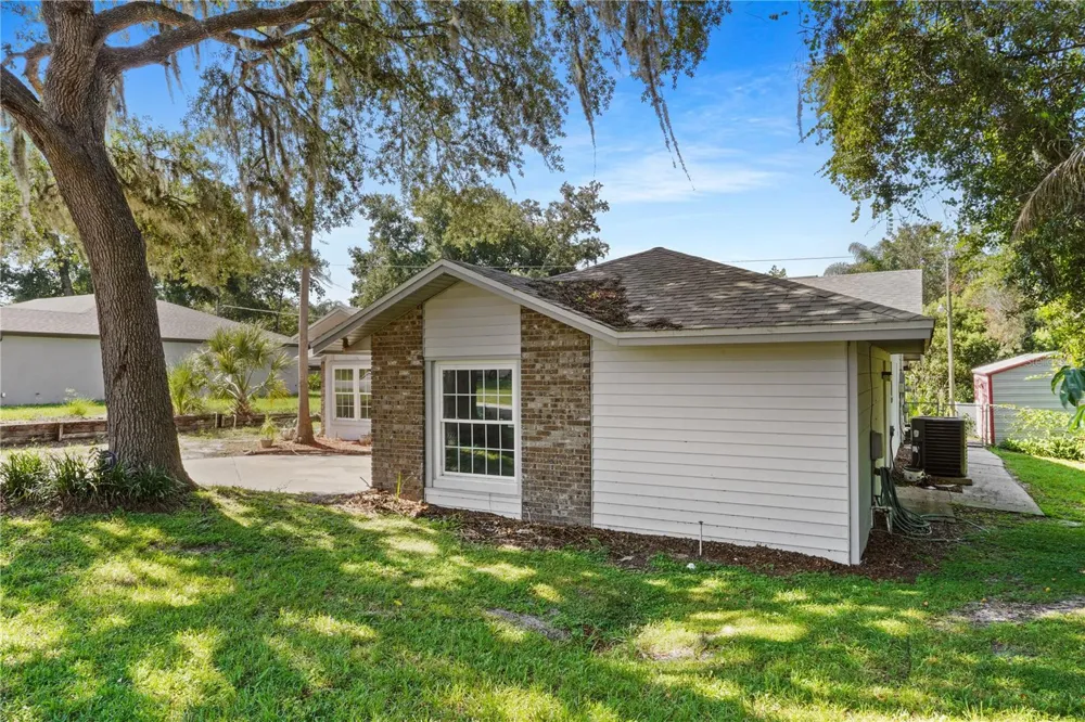 515 CLOUDCROFT DRIVE Deltona, FL 32738
