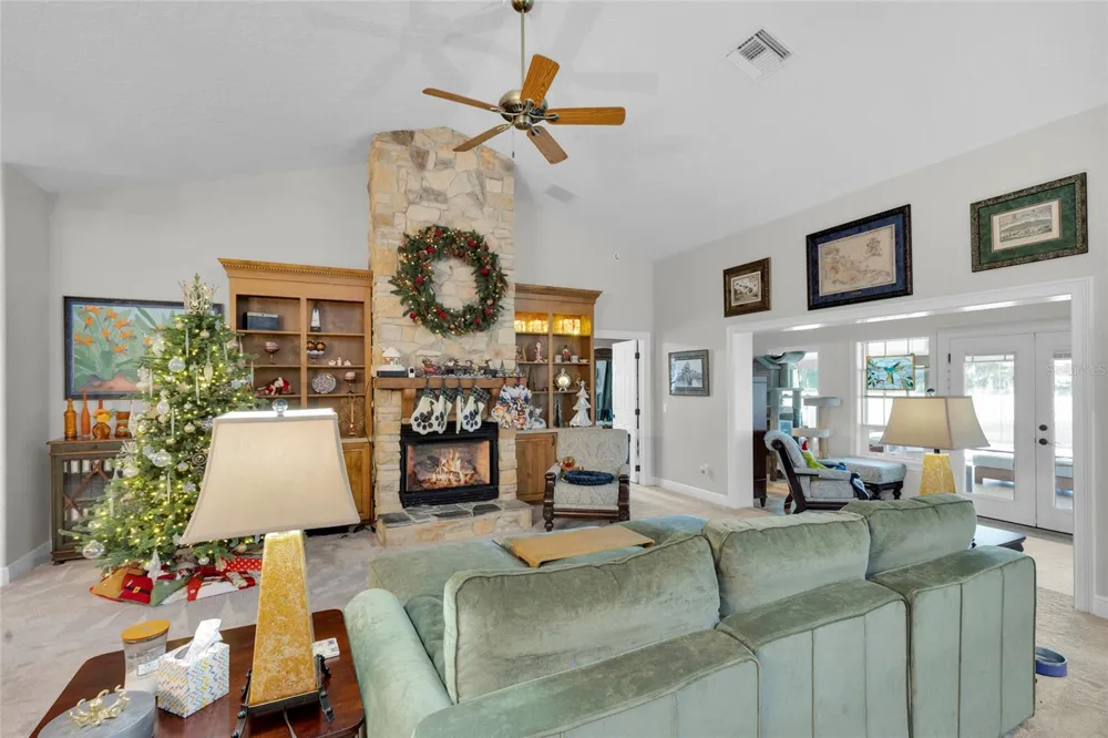 400 CARMAN DRIVE Leesburg, FL 34748
