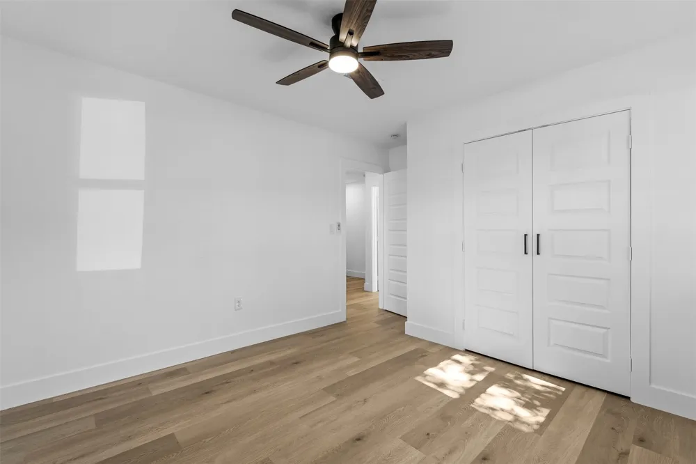 3035 Mark Twain Drive Farmers Branch, TX 75234