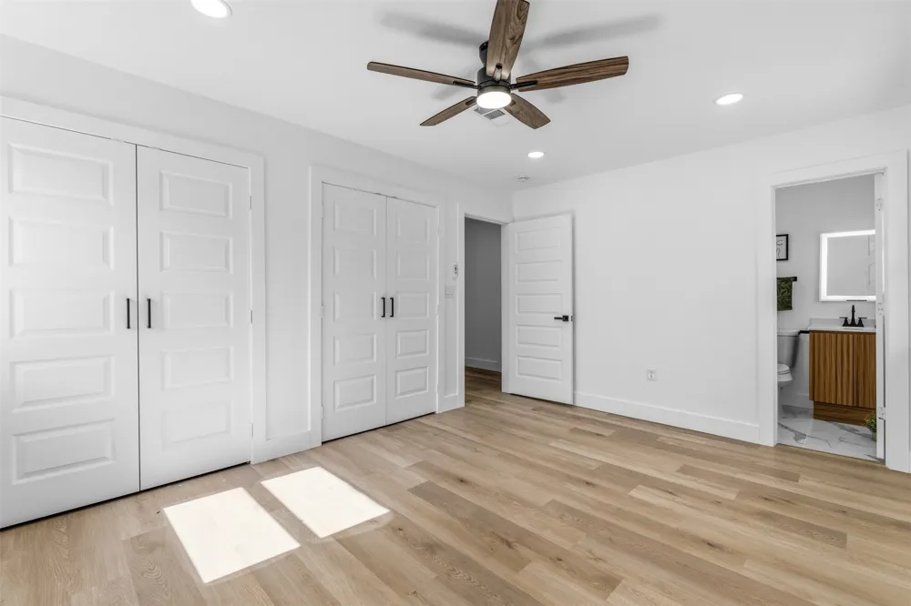 3035 Mark Twain Drive Farmers Branch, TX 75234