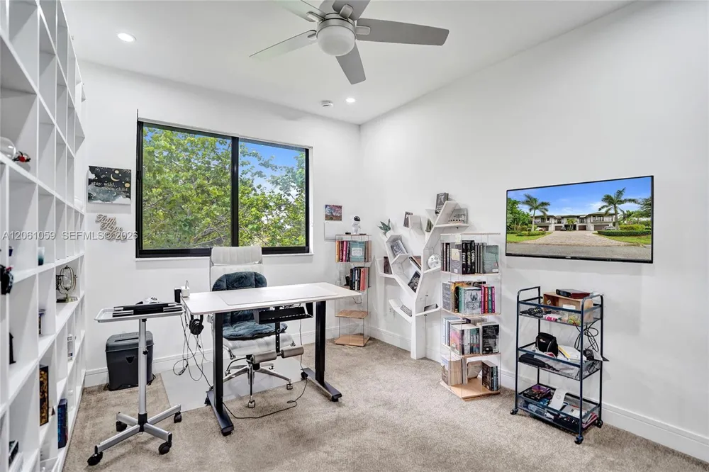 10533 NW 28th Ct Coral Springs, FL 33065