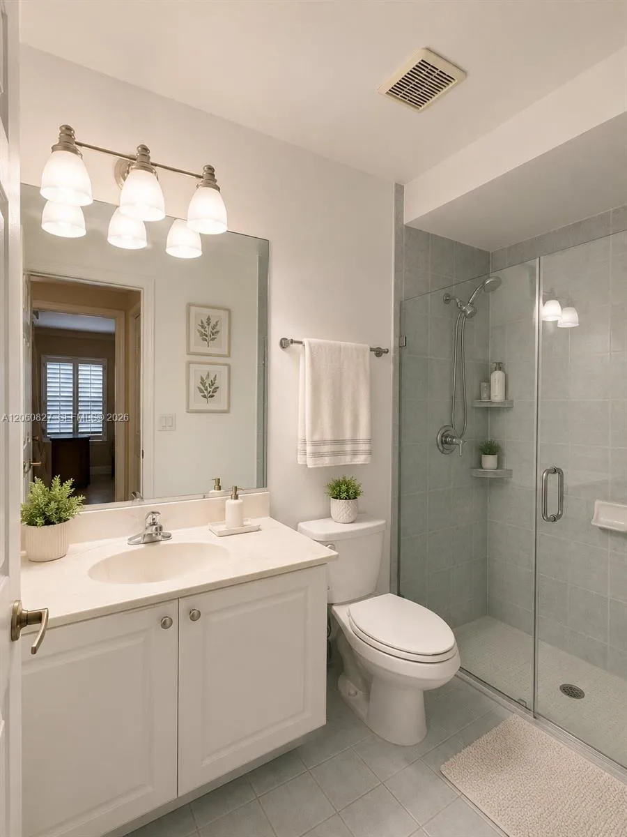 1853 NW 130th Ave Pembroke Pines, FL 33028