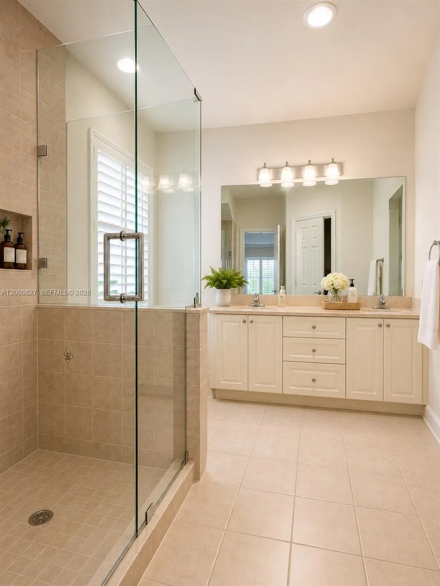 1853 NW 130th Ave Pembroke Pines, FL 33028