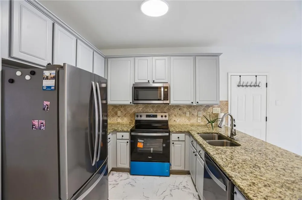300 Harcourt Place Peachtree City, GA 30269