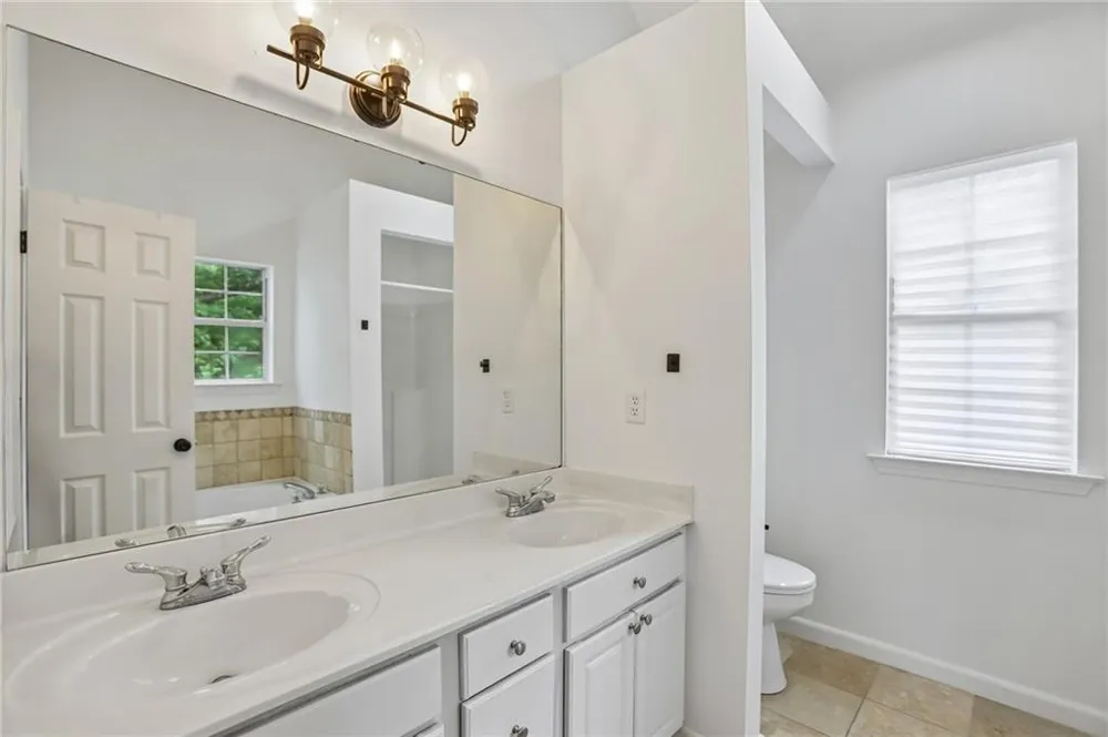 300 Harcourt Place Peachtree City, GA 30269
