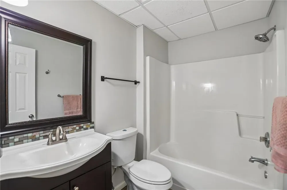 300 Harcourt Place Peachtree City, GA 30269