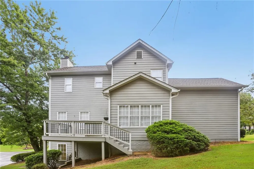 300 Harcourt Place Peachtree City, GA 30269