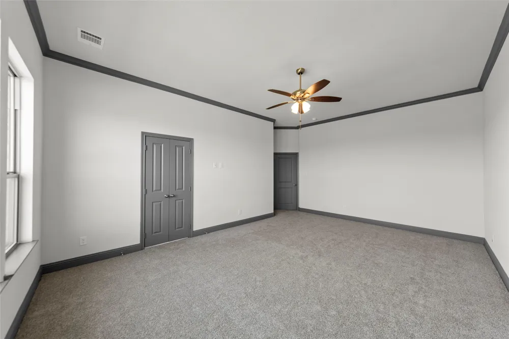 1121 CANYON LAKE ROAD Wills Point, TX 75169
