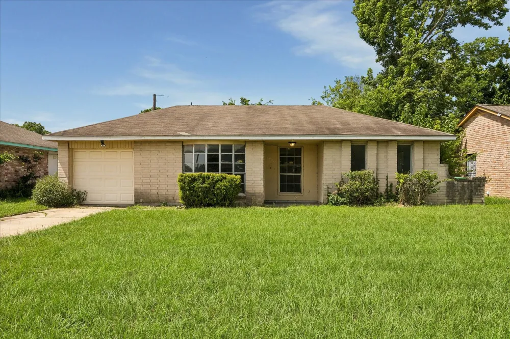 4938 Glenridge Street Houston, TX 77053