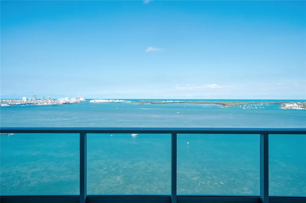 1331 Brickell Bay Dr #2805 Miami, FL 33131