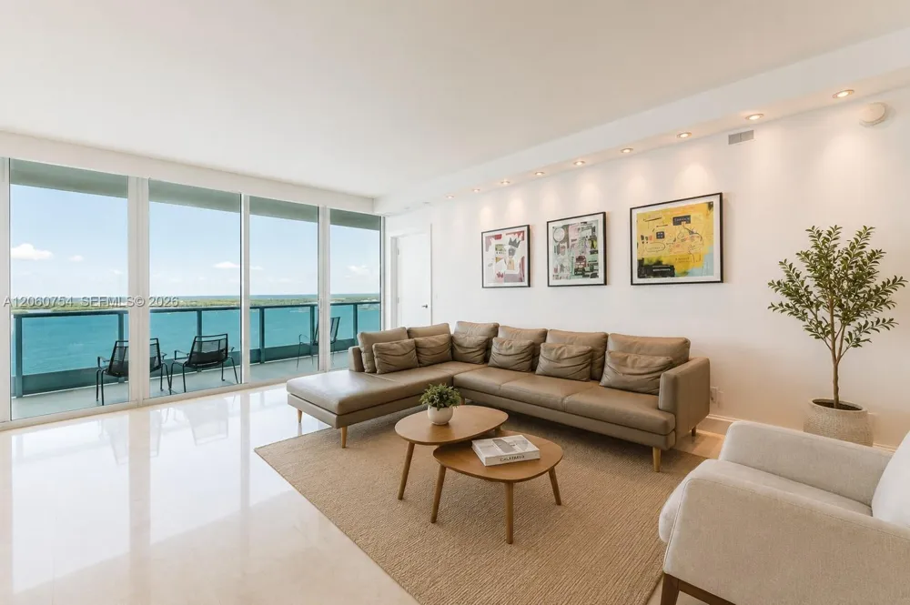 1331 Brickell Bay Dr #2805 Miami, FL 33131
