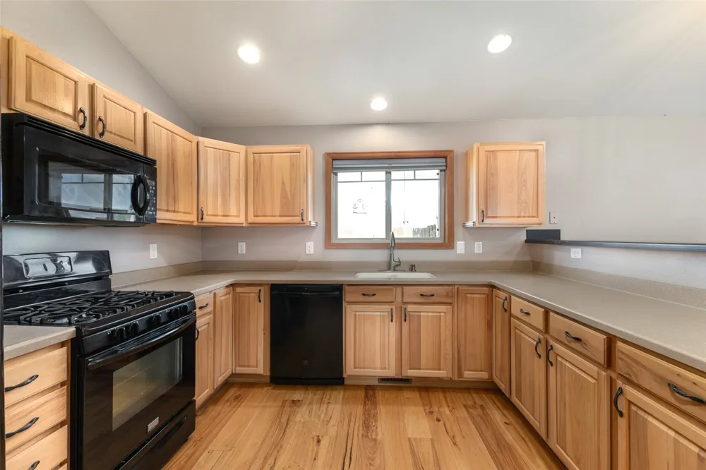 885 Dry Creek South Road Hayden, CO 81639