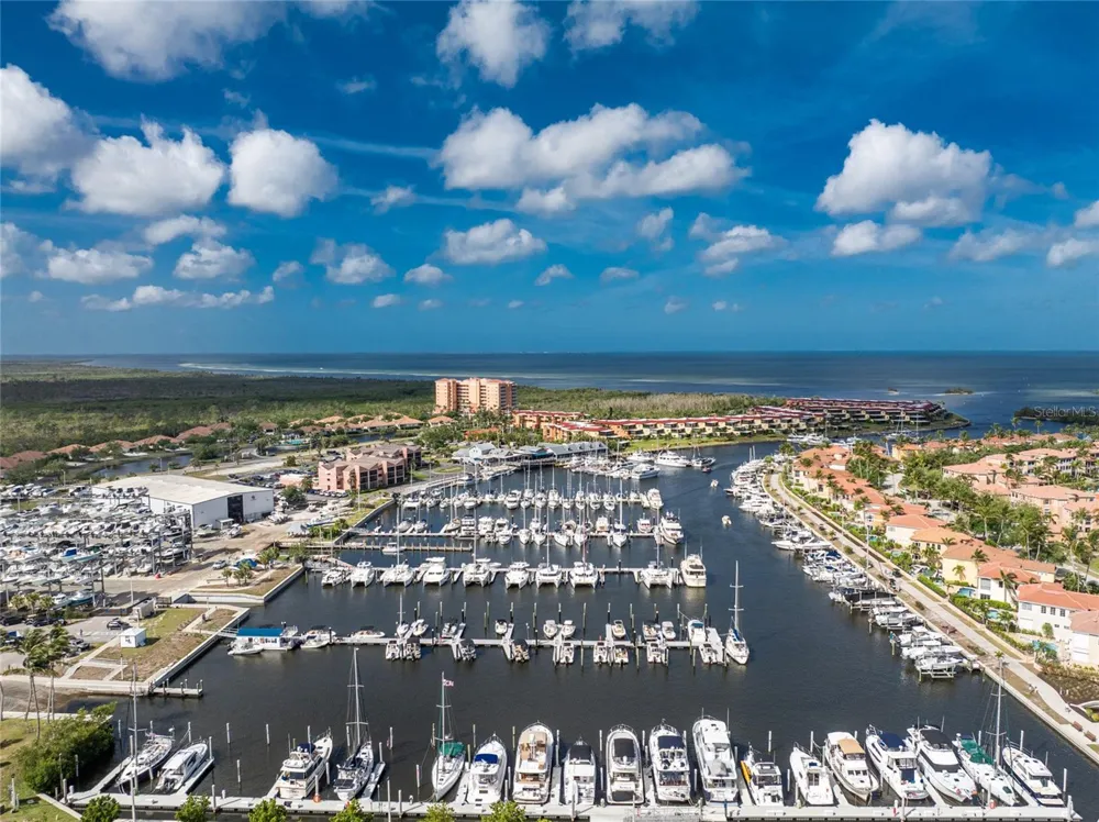 3191 MATECUMBE KEY ROAD #303 Punta Gorda, FL 33955