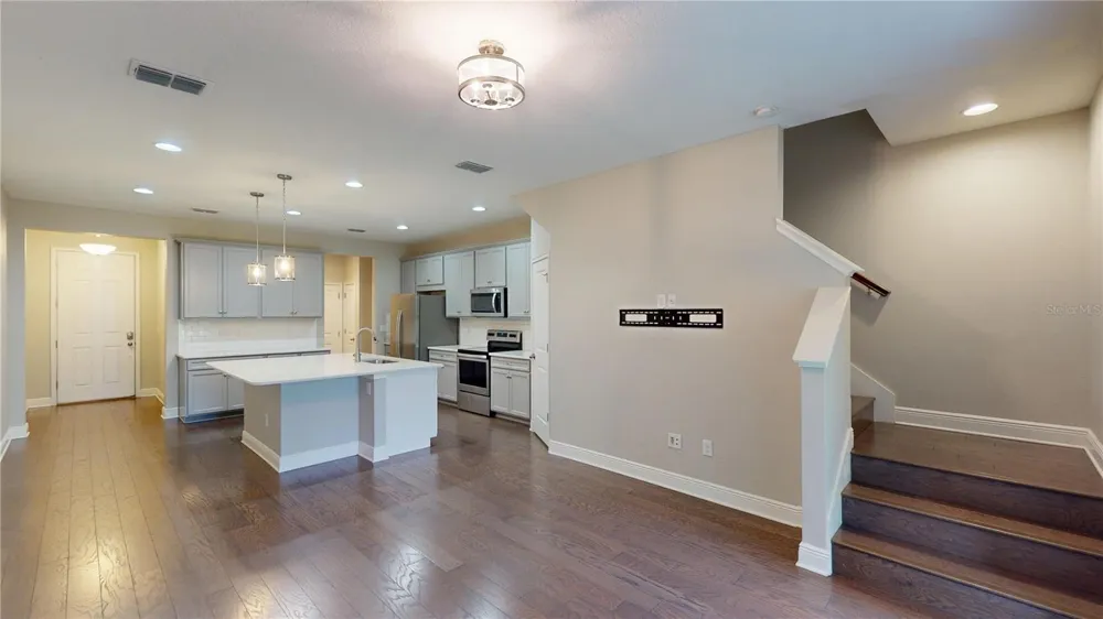14223 PONDHAWK LANE Tampa, FL 33625