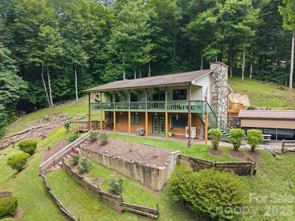 275 Knob Hill Estates Road Sylva, NC 28779