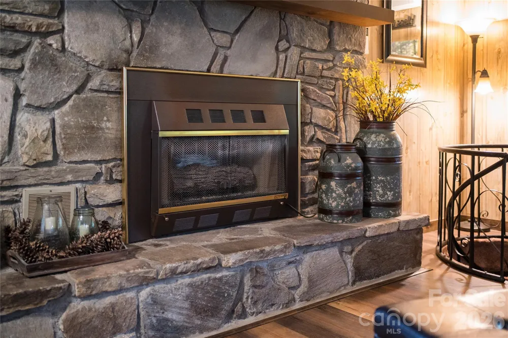 275 Knob Hill Estates Road Sylva, NC 28779