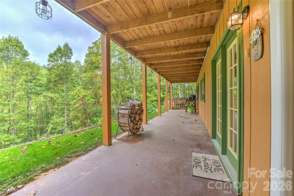 275 Knob Hill Estates Road Sylva, NC 28779