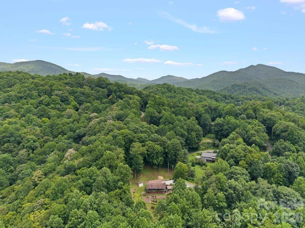 275 Knob Hill Estates Road Sylva, NC 28779