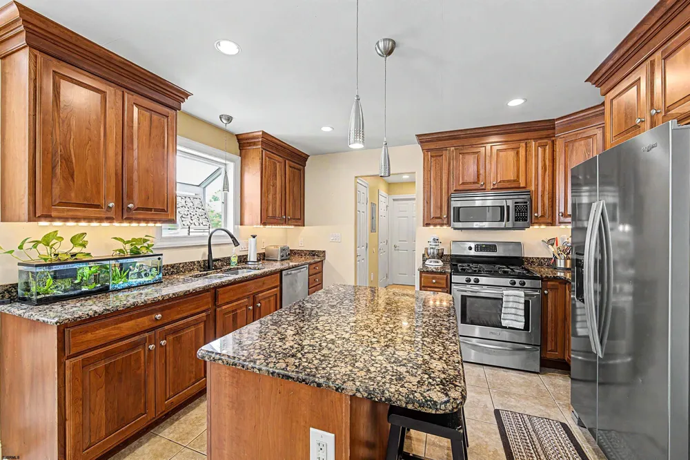 1911 Zion Road Northfield, NJ 08225