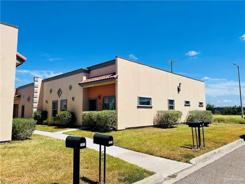 2913 Allen Drive