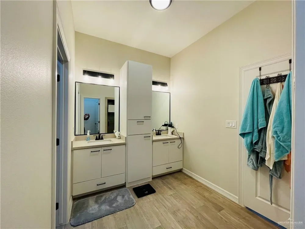 2913 Allen Drive Edinburg, TX 78539
