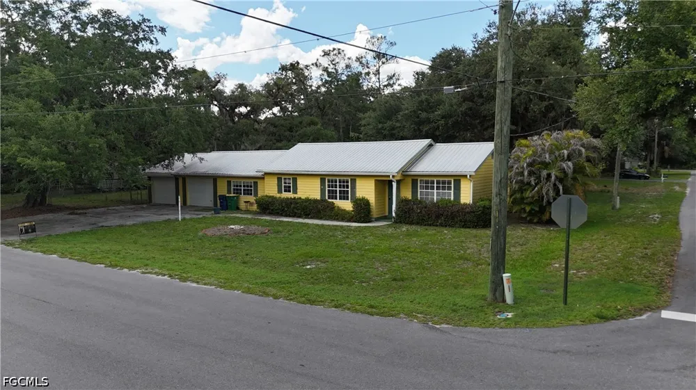 Fraser Avenue Labelle, FL 33935