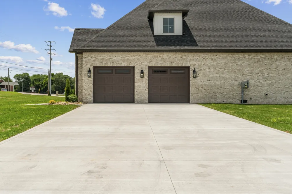 2981 Cane Creek Rd Cookeville, TN 38506
