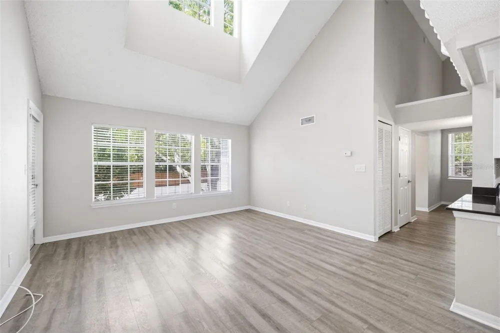3274 HAVILAND COURT #201 Palm Harbor, FL 34684