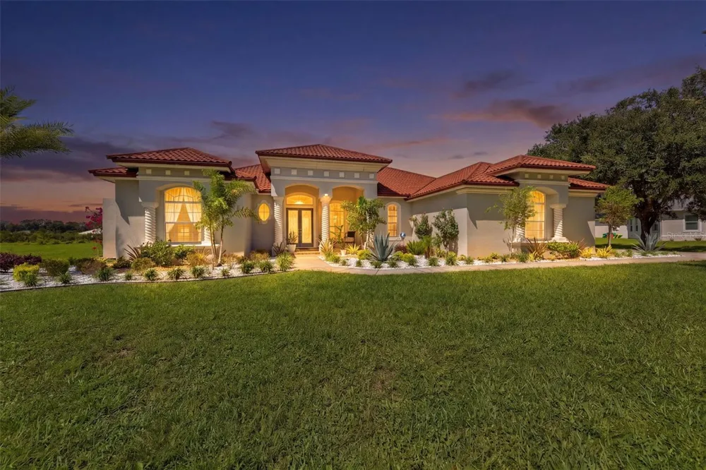 24355 HIDEOUT TRAIL Land O Lakes, FL 34639