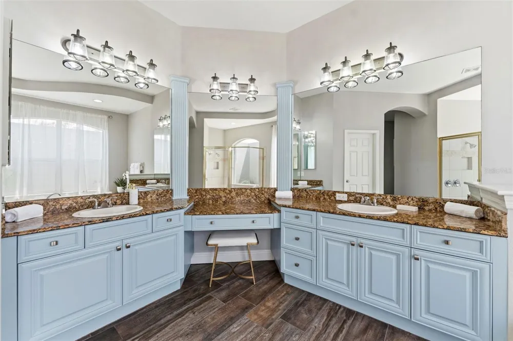 24355 HIDEOUT TRAIL Land O Lakes, FL 34639