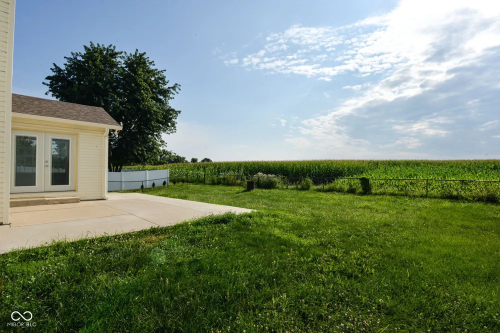 567 West Street Whiteland, IN 46184