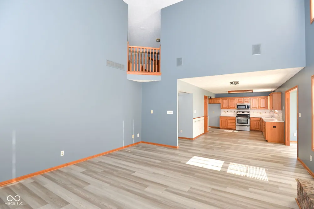 567 West Street Whiteland, IN 46184