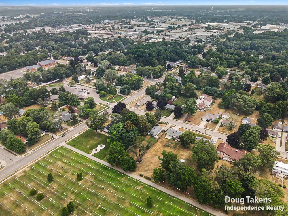 3233 Wayburn Avenue SW Grandville, MI 49418
