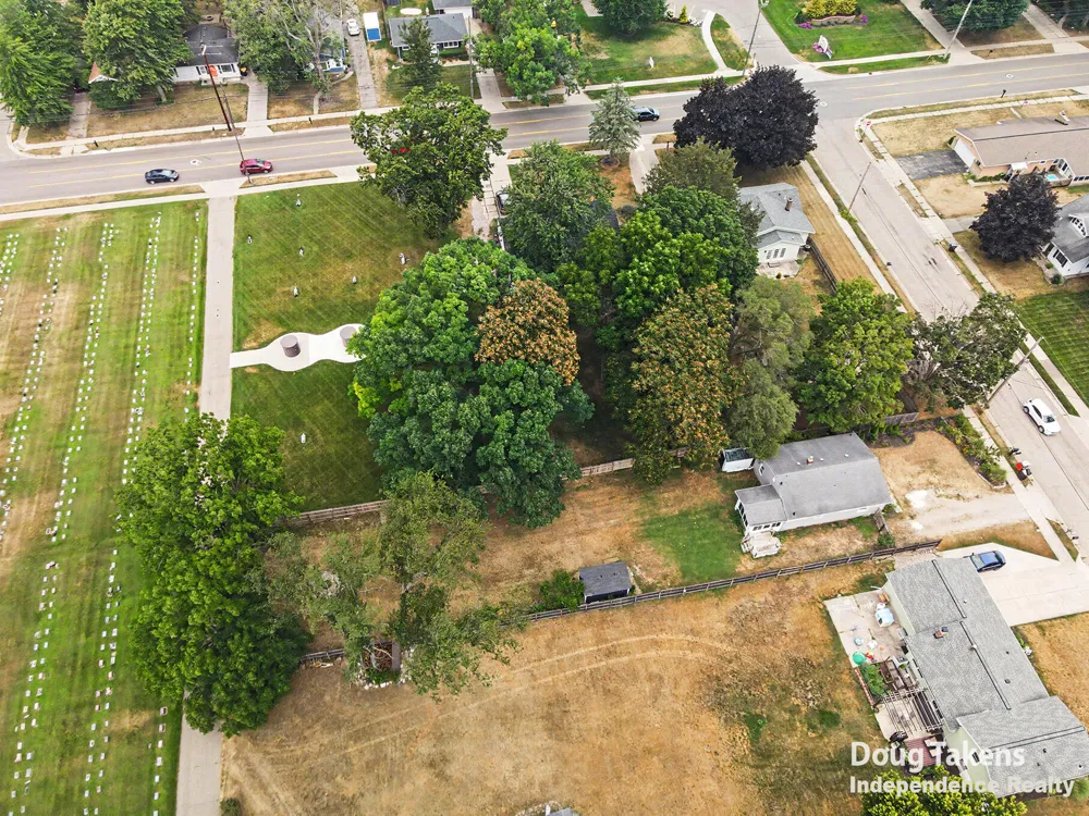 3233 Wayburn Avenue SW Grandville, MI 49418