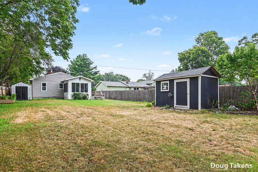 3233 Wayburn Avenue SW Grandville, MI 49418