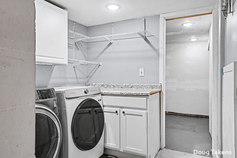 3233 Wayburn Avenue SW Grandville, MI 49418