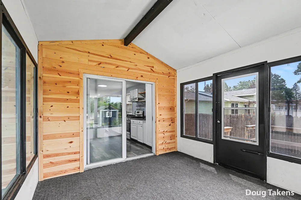 3233 Wayburn Avenue SW Grandville, MI 49418