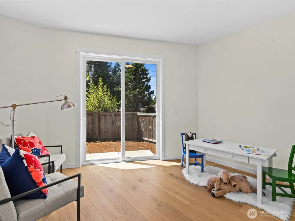 1719 163rd Court NE Bellevue, WA 98008