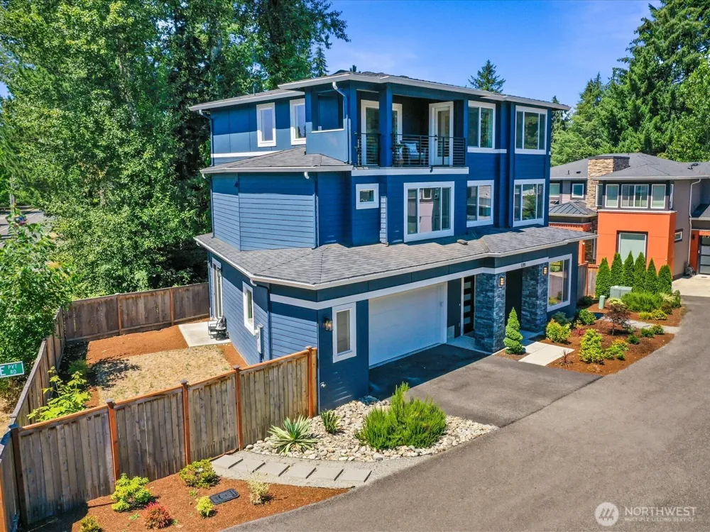 1719 163rd Court NE Bellevue, WA 98008