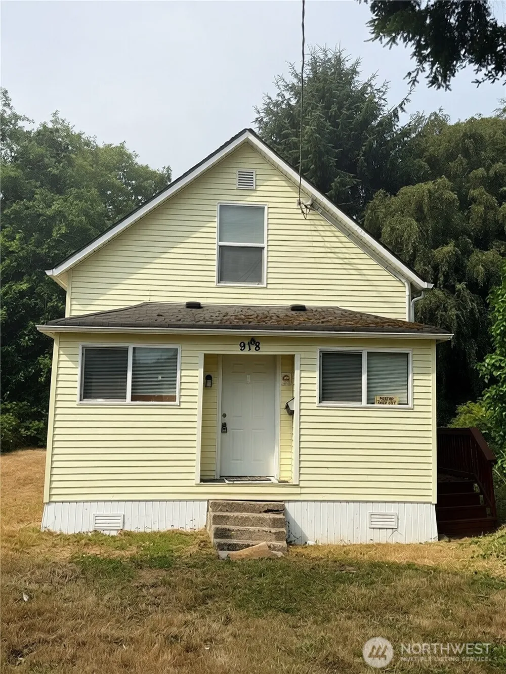 918 W Marion Street Aberdeen, WA 98520