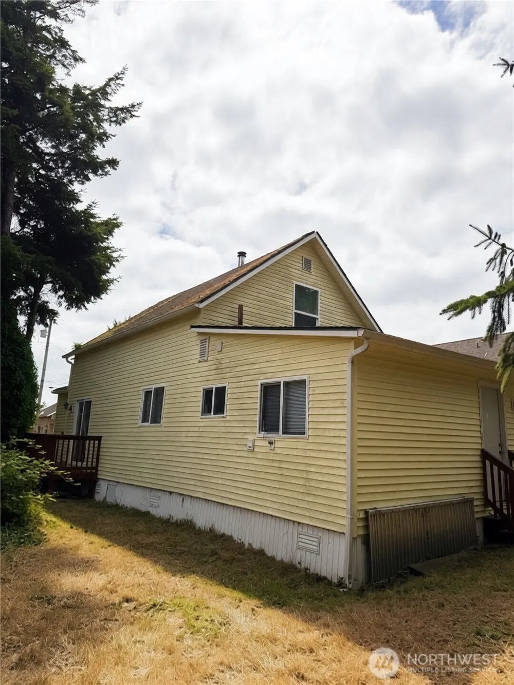 918 W Marion Street Aberdeen, WA 98520