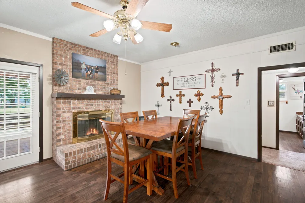 618 Highway 2731 Rising Star, TX 76471