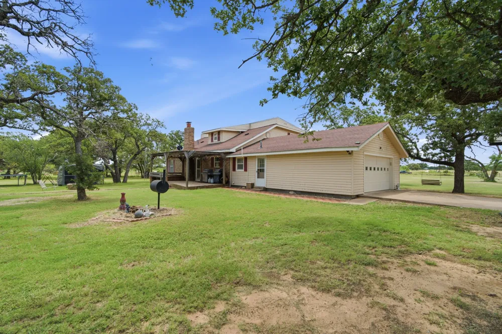 618 Highway 2731 Rising Star, TX 76471
