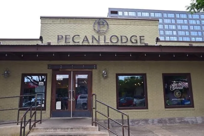 310 S Carroll Avenue Dallas, TX 75223