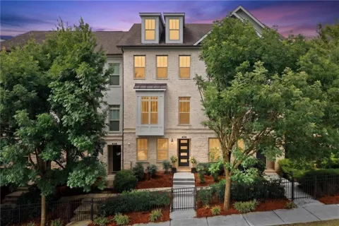 243 Franklin Road NE