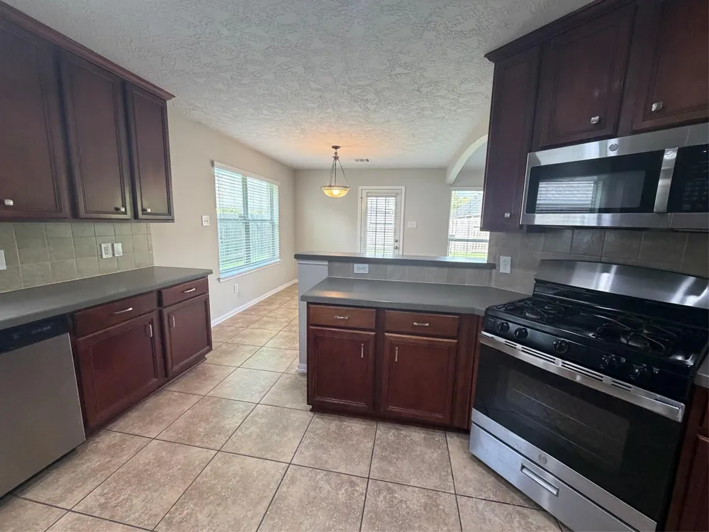 3715 Humble Drive Manvel, TX 77578