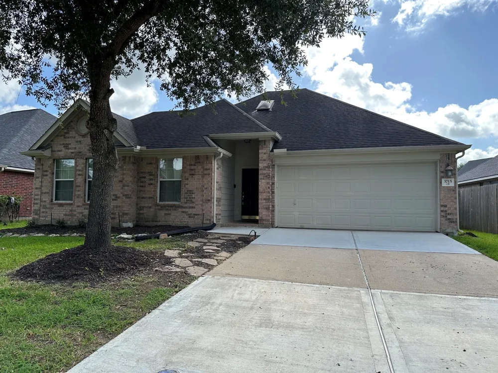 3715 Humble Drive Manvel, TX 77578