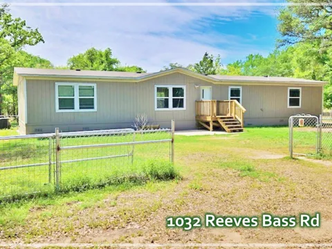 1032 Reeves Road